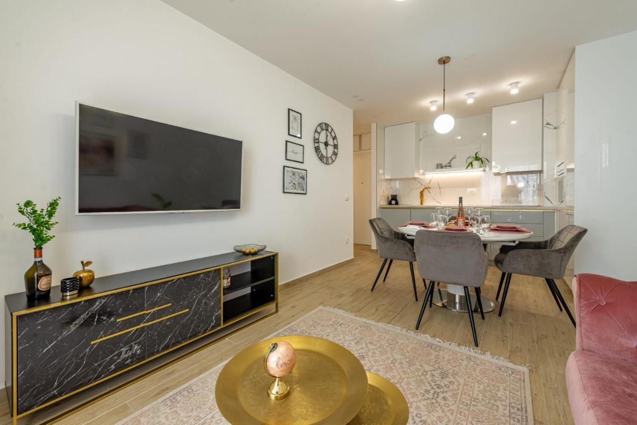 Designer With Garage And Balcony - * Zadar